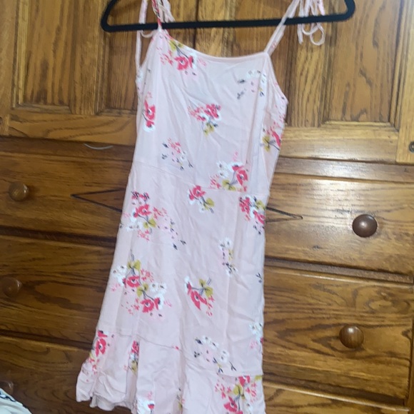 Express Pink Mini Floral Dress - Picture 2 of 3